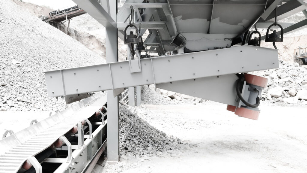 Pengumpan Getar Standar